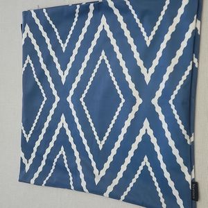 NWOT Set of 2 Pillow Covers Light Blue and White